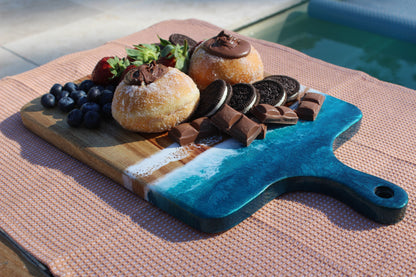 Ocean Art Resin Cheese Board with handle - Turquoise